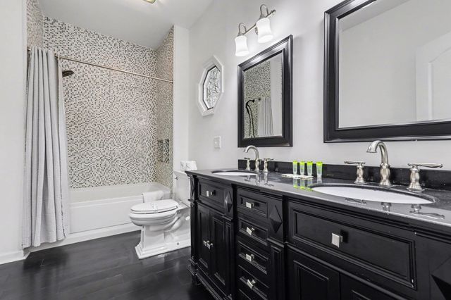 1513 26th Ave N, North Myrtle Beach, SC 29582