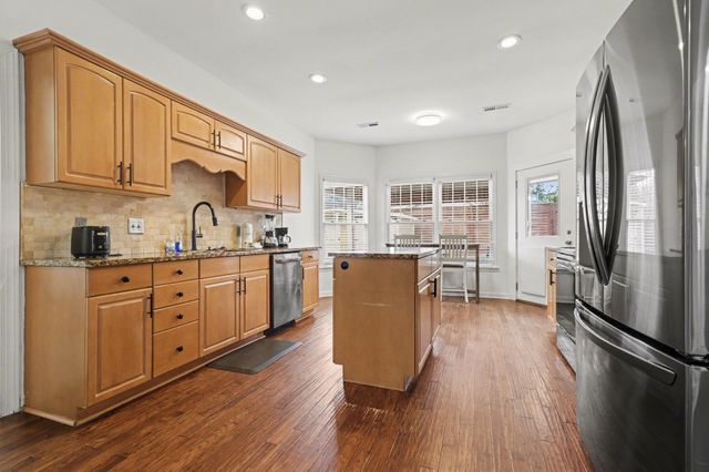 1513 26th Ave N, North Myrtle Beach, SC 29582