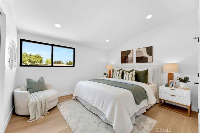 3064 Gibraltar, Costa Mesa, CA 92626