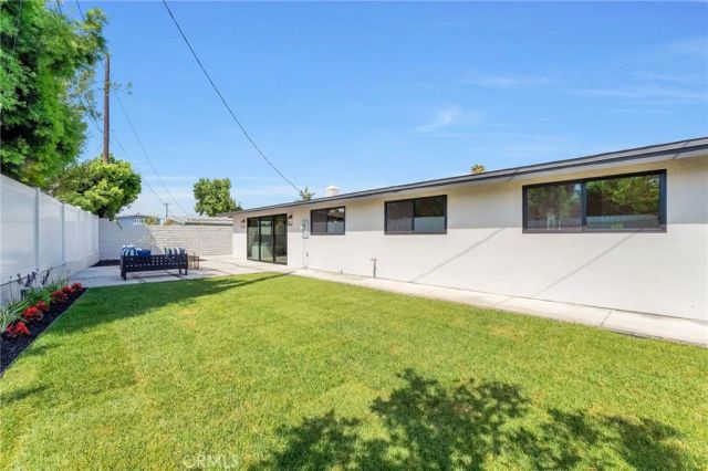 3064 Gibraltar, Costa Mesa, CA 92626