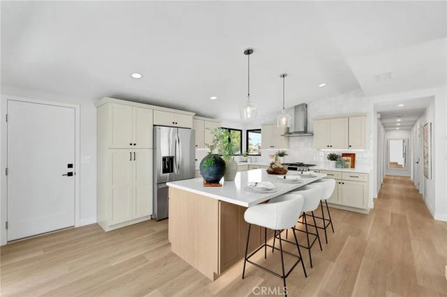 3064 Gibraltar, Costa Mesa, CA 92626
