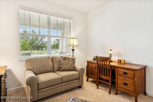 484 Veridian Circle NW, Palm Bay, FL 32907