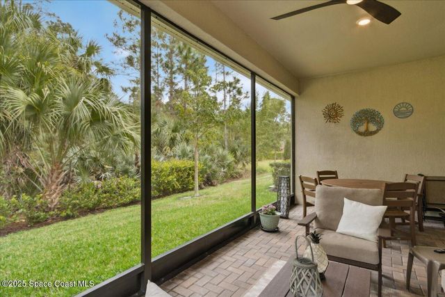 484 Veridian Circle NW, Palm Bay, FL 32907