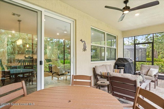 484 Veridian Circle NW, Palm Bay, FL 32907
