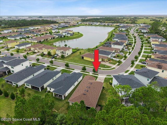 484 Veridian Circle NW, Palm Bay, FL 32907