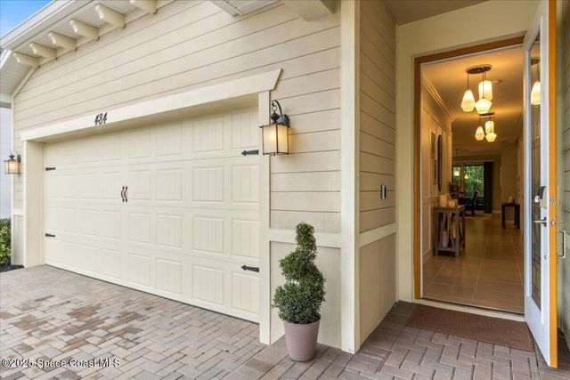 484 Veridian Circle NW, Palm Bay, FL 32907