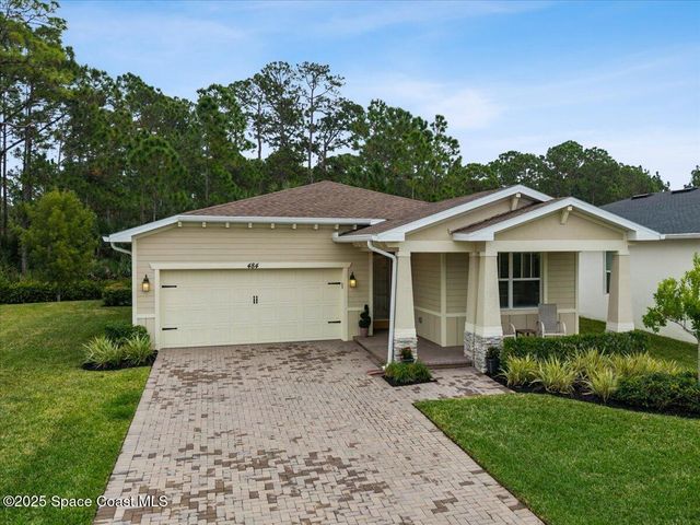 484 Veridian Circle NW, Palm Bay, FL 32907
