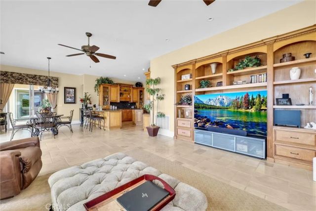 38525 Via De Oro, Temecula, CA 92592