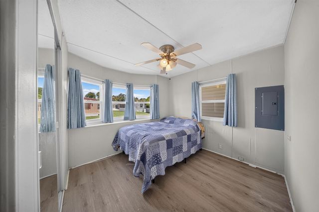 48 Florida Way, Port St. Lucie, FL 34952