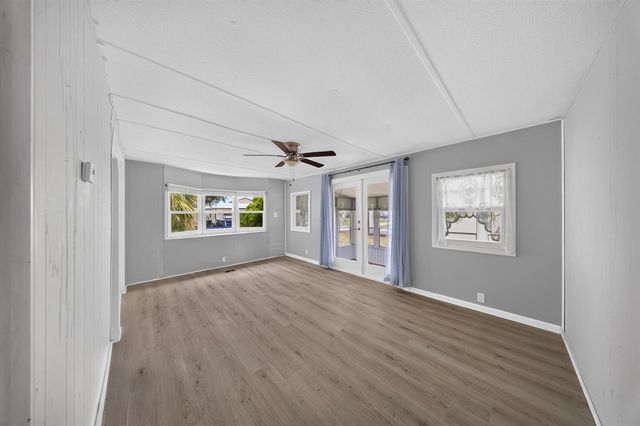 48 Florida Way, Port St. Lucie, FL 34952