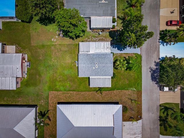 48 Florida Way, Port St. Lucie, FL 34952