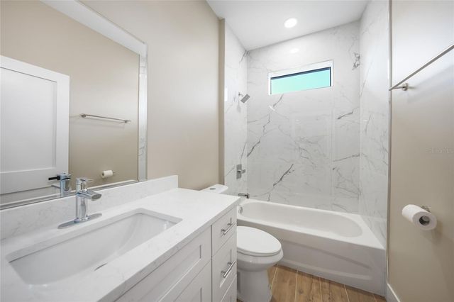 2523 DIXON TERRACE, Port Charlotte, FL 33981