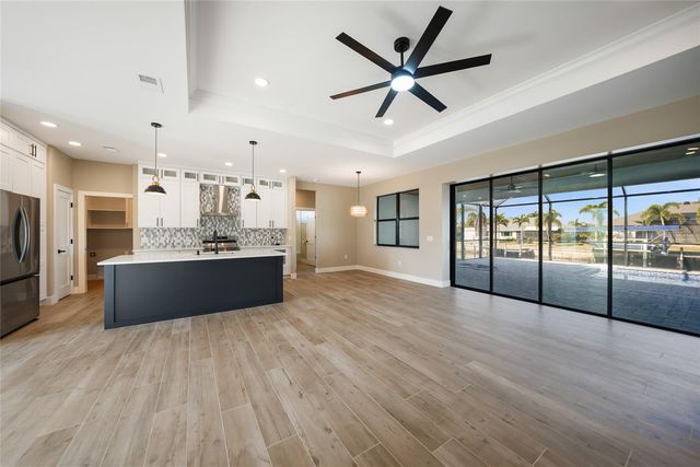 2523 DIXON TERRACE, Port Charlotte, FL 33981