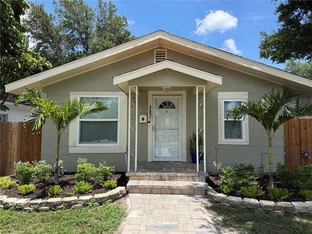 3833 IRIS STREET N, St Petersburg, FL 33703