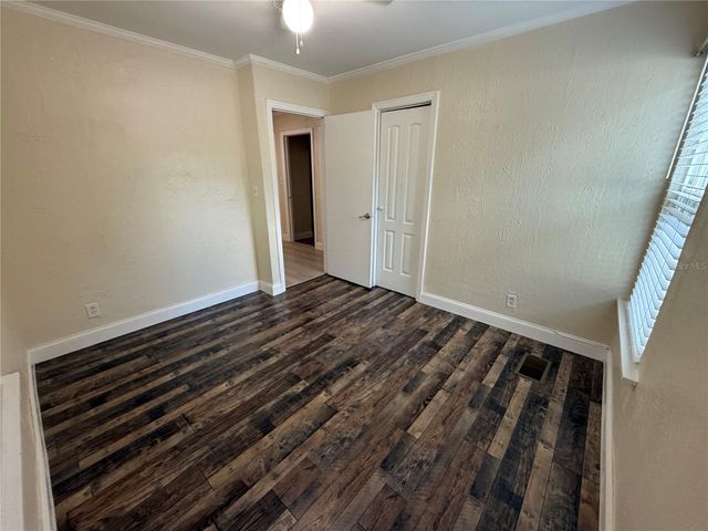 3833 IRIS STREET N, St Petersburg, FL 33703