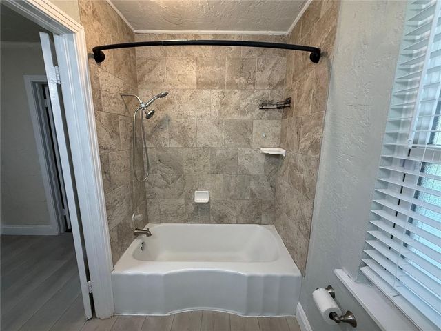 3833 IRIS STREET N, St Petersburg, FL 33703