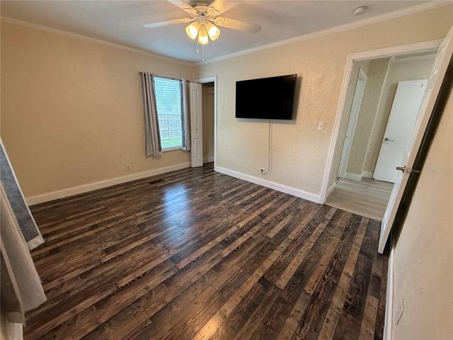3833 IRIS STREET N, St Petersburg, FL 33703