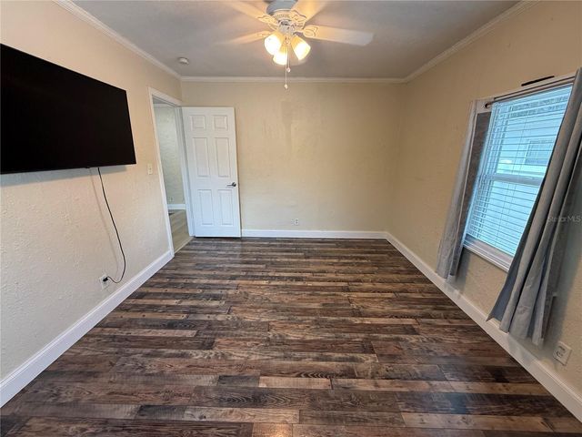 3833 IRIS STREET N, St Petersburg, FL 33703