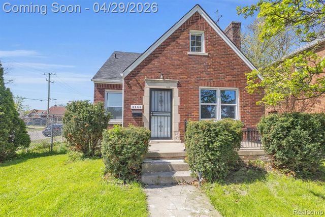 5903 Somerset Avenue, Detroit, MI 48224