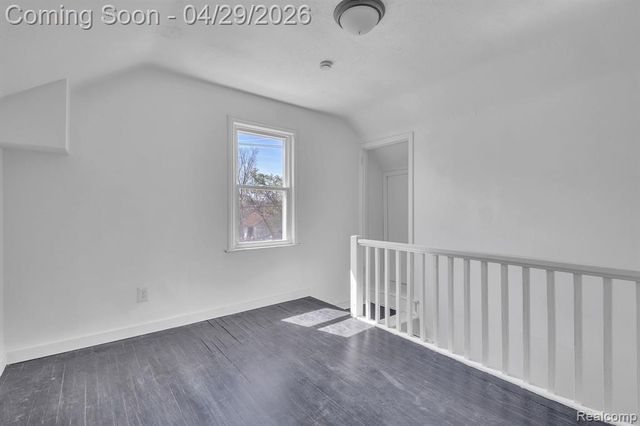 5903 Somerset Avenue, Detroit, MI 48224