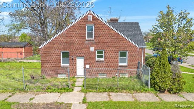 5903 Somerset Avenue, Detroit, MI 48224