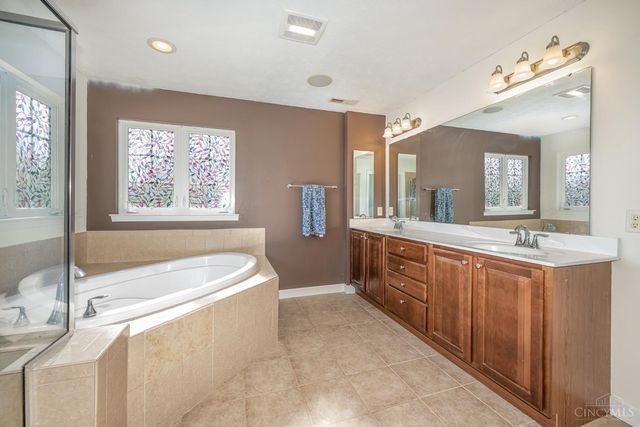 345 Countryside Drive, Lebanon, OH 45036