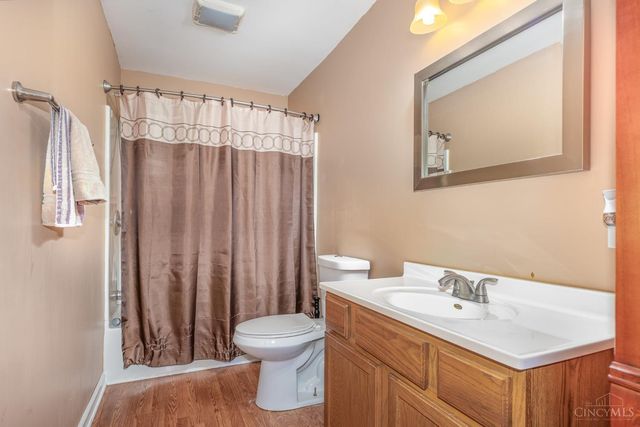 345 Countryside Drive, Lebanon, OH 45036