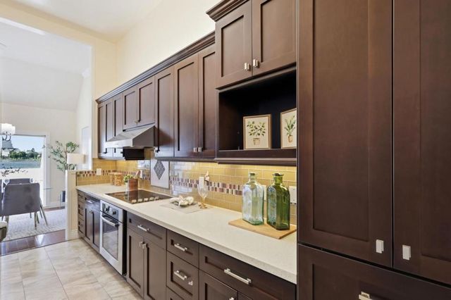 608 Portofino Lane, Foster City, CA 94404