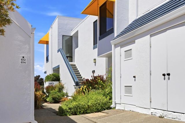 608 Portofino Lane, Foster City, CA 94404