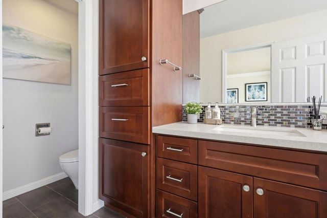 608 Portofino Lane, Foster City, CA 94404