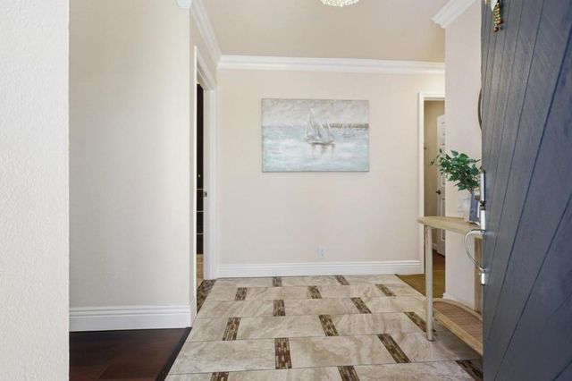 608 Portofino Lane, Foster City, CA 94404