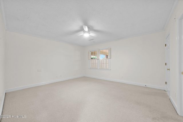 809 Greenbriar Road, Kinston, NC 28501