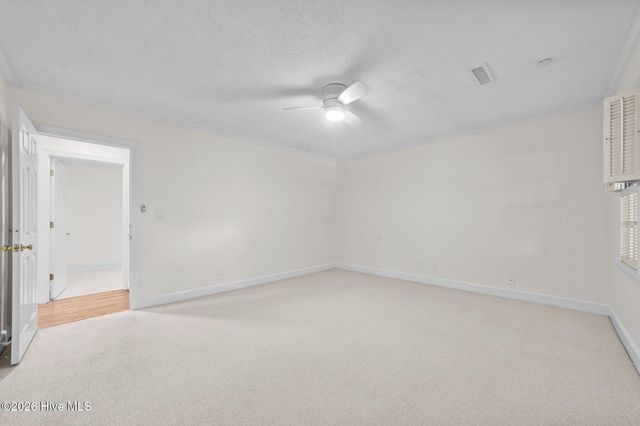 809 Greenbriar Road, Kinston, NC 28501