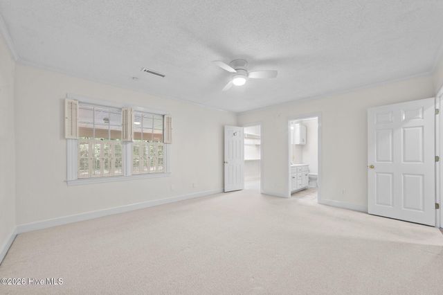 809 Greenbriar Road, Kinston, NC 28501