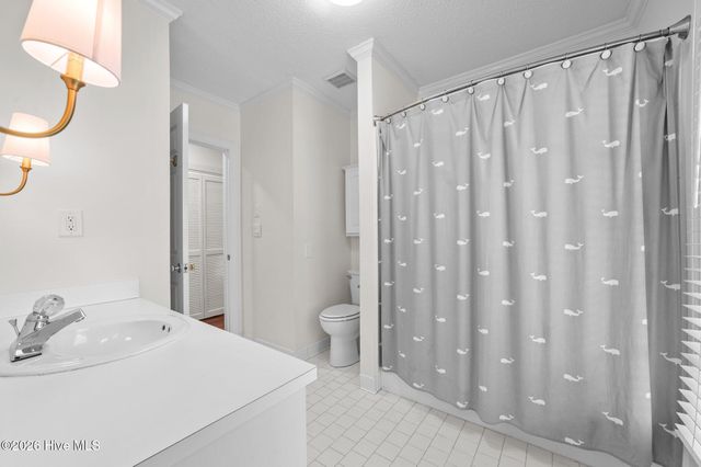 809 Greenbriar Road, Kinston, NC 28501