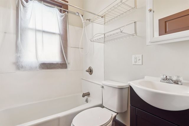 1925 Francis Avenue, Des Moines, IA 50314