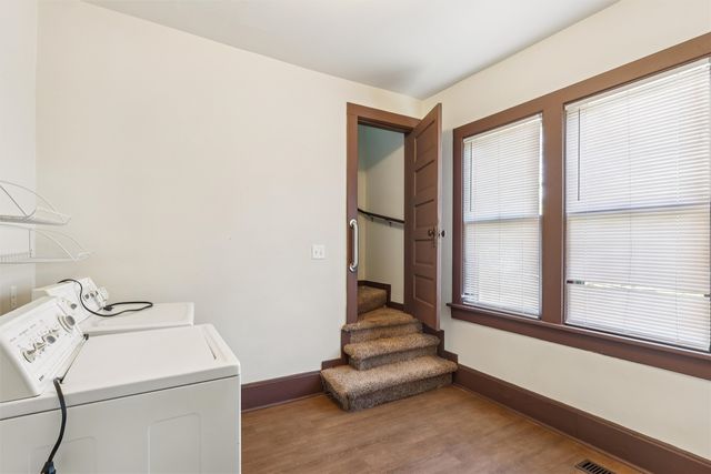 1925 Francis Avenue, Des Moines, IA 50314