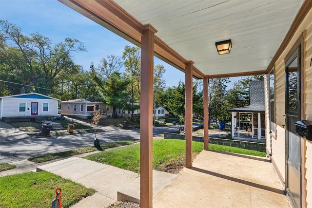 1925 Francis Avenue, Des Moines, IA 50314