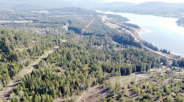 NKA Cresthaven Dr, Sandpoint, ID 83864