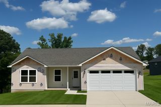 202 Pacific Avenue, Union, MO 63084