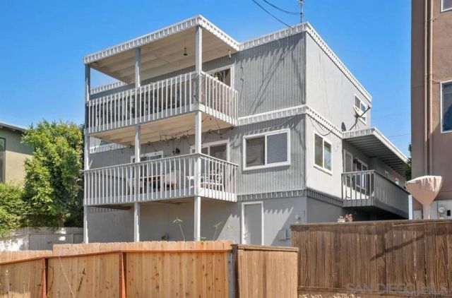 2212 Edinburg Ave,, Cardiff By The The Sea, CA 92007