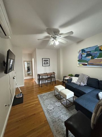 172 Salem St 2, Boston, MA 02113