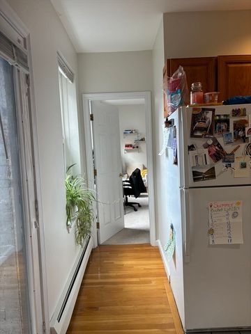 172 Salem St 2, Boston, MA 02113