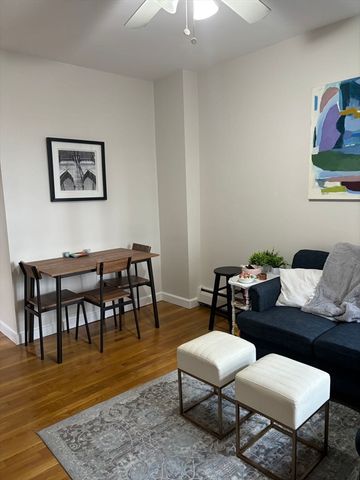 172 Salem St 2, Boston, MA 02113