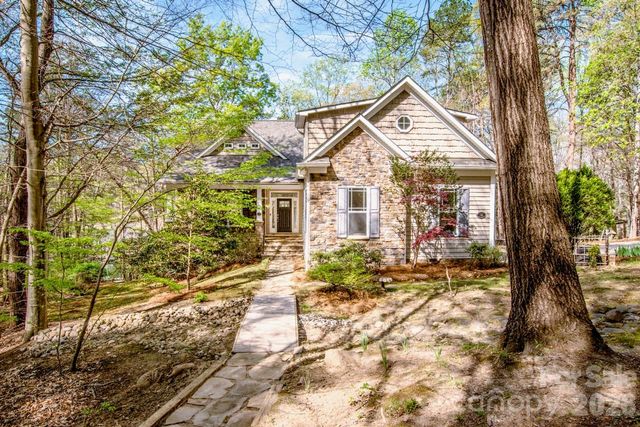 125 Melrose Lane, Mooresville, NC 28117