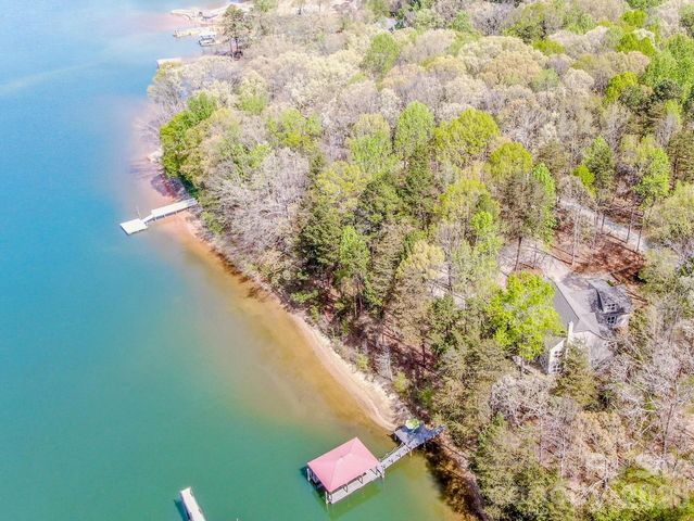 125 Melrose Lane, Mooresville, NC 28117