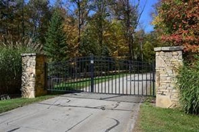 182 Pheasant Run Ln, Seven Springs Resort, PA 15622
