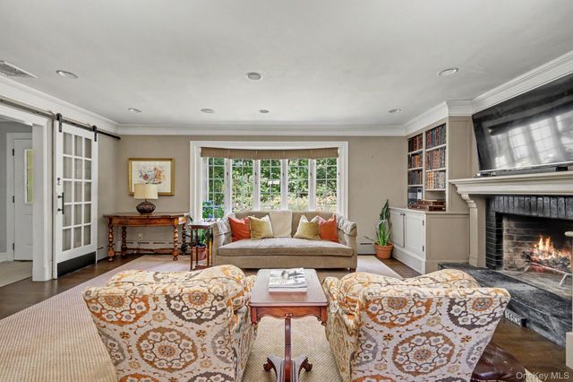 10 Apple Tree Lane, Pound Ridge, NY 10576