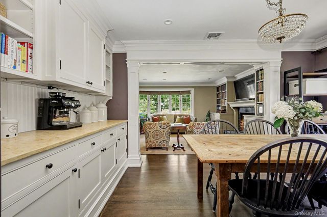 10 Apple Tree Lane, Pound Ridge, NY 10576