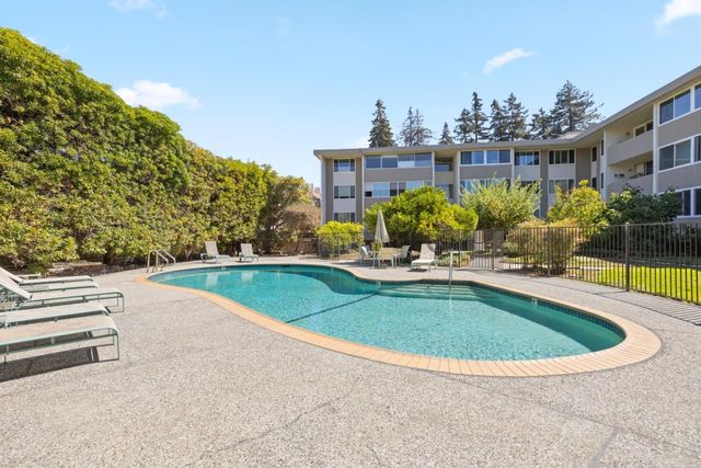 200 Elm Street 107, San Mateo, CA 94401